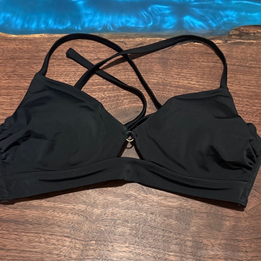 Shade & Shore Black Bikini Top